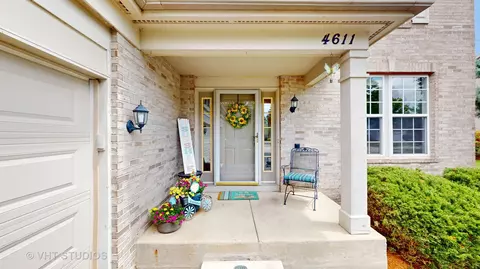 Exterior - 4611 Whitehall Ct, Algonquin, IL 60102 photo 3 of 8