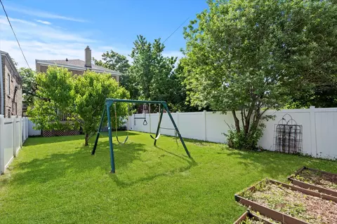 Exterior - 1852 Maple Ave, Berwyn, IL 60402 photo 5 of 6