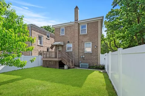 Exterior - 1852 Maple Ave, Berwyn, IL 60402 photo 6 of 6