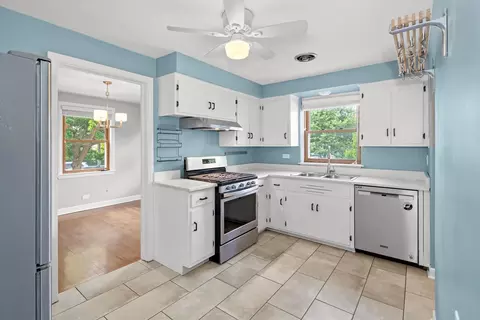 Kitchen - 1852 Maple Ave, Berwyn, IL 60402 photo 1 of 3