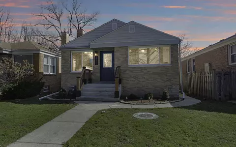 231 Richmond St, Evanston, IL 60202