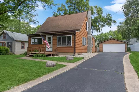 314 Richard Ct, Island Lake, IL 60042