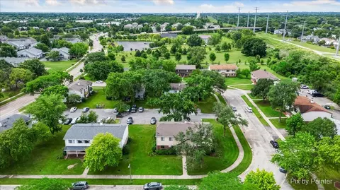 View/Area - 415 Echo Ln #1, Aurora, IL 60504 photo 3 of 3