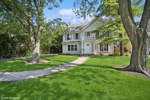3210 Springdale Ave, Glenview, IL 60025