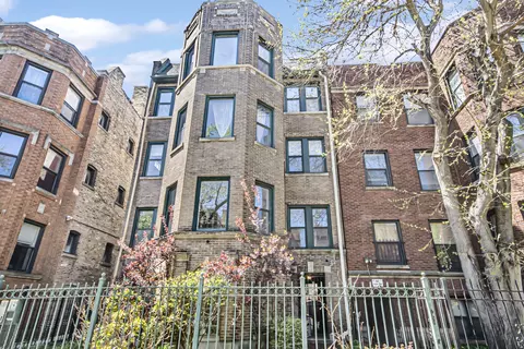 7716 N Marshfield Ave #3, Chicago, IL 60626