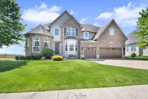 13002 Timber Wood Cir, Plainfield, IL 60585