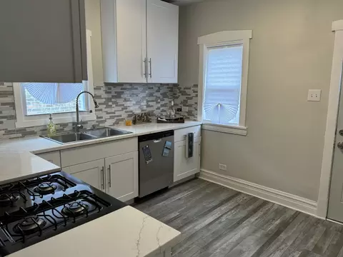 Kitchen - 2136 S 16th Ave, Broadview, IL 60155 photo 2 of 4