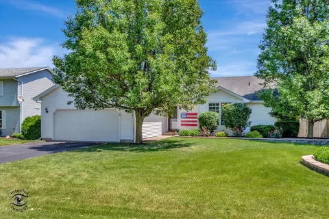 1891 Irene Rd, Sandwich, IL 60548