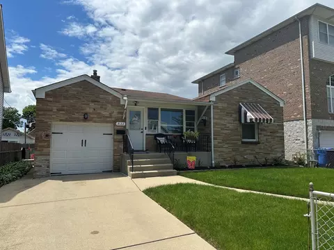 3122 N Osceola Ave, Chicago, IL 60707