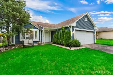 1174 Concord Dr, Elgin, IL 60120