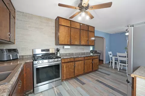 6 S258 Old Eola Rd, Eola, IL 60519 photo 7