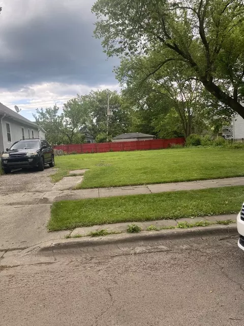 1835 Brown Ave, Evanston, IL 60201