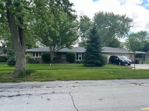 401 N Conrad St, Peotone, IL 60468