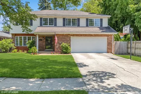 501 Homestead Rd, La Grange Park, IL 60526