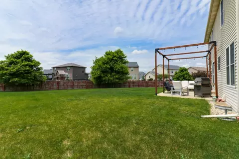 Exterior - 1069 Harmony Way, Normal, IL 61761 photo 10 of 13