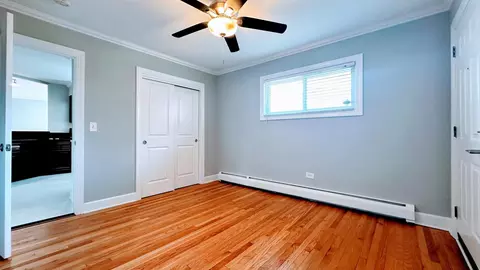 105 Dover Dr #11, Des Plaines, IL 60018 photo 12