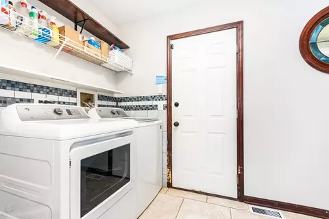 Other - 1335 Saddlebrook Rd, Bartlett, IL 60103 photo 4 of 8