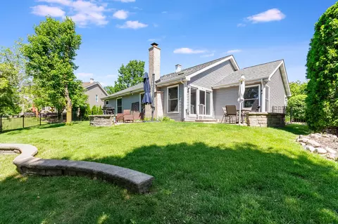 Exterior - 1335 Saddlebrook Rd, Bartlett, IL 60103 photo 4 of 5