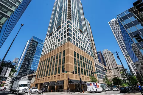 2 Erie St #3309, Chicago, IL 60611