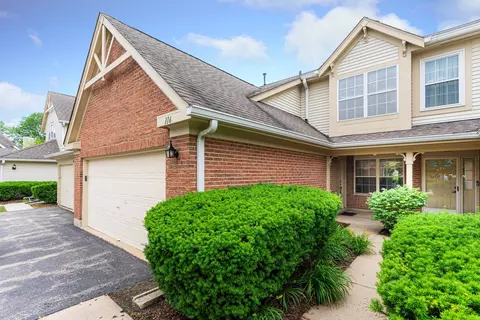 116 Thistle Ct, Schaumburg, IL 60194