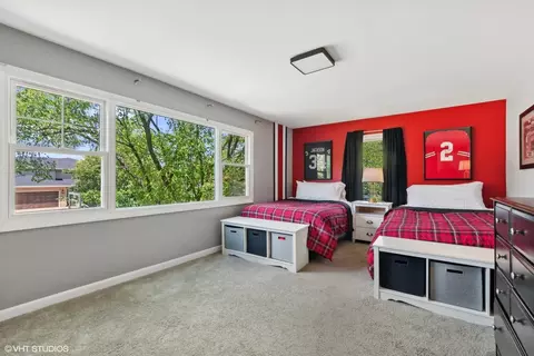 Bedroom - 3503 Linneman St, Glenview, IL 60025 photo 3 of 4