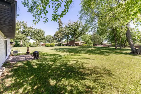 Exterior - 779 Willow Ct, Bartlett, IL 60103 photo 2 of 5