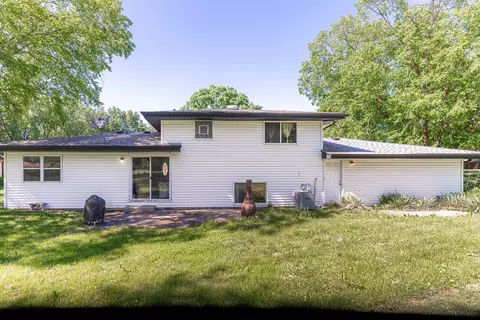 Exterior - 779 Willow Ct, Bartlett, IL 60103 photo 5 of 5