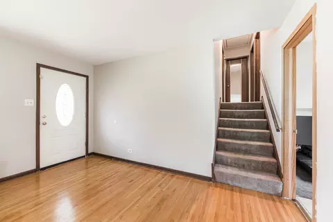 Entry Way - 779 Willow Ct, Bartlett, IL 60103 photo 1 of 1