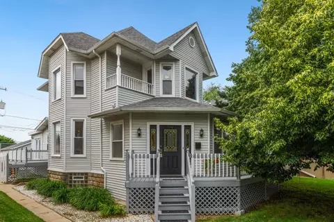 5342 N Lovejoy Ave, Chicago, IL 60630