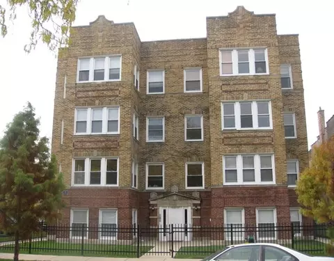 4902 N Lawndale Ave #2, Chicago, IL 60625