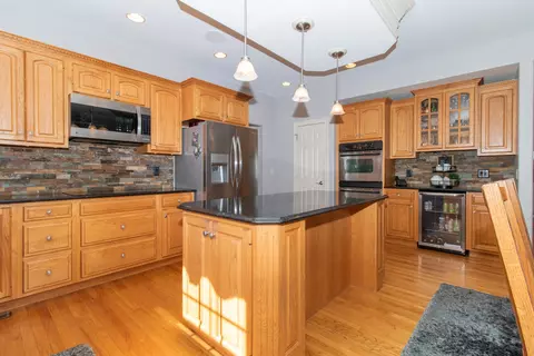 Kitchen - 3 Chloe Ct, Bloomington, IL 61704 photo 4 of 5