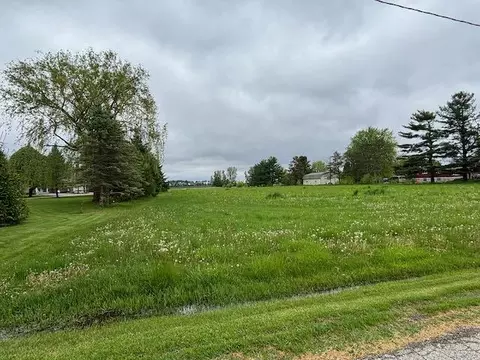 - Regnier Road, Hebron, IL 60034 photo 2