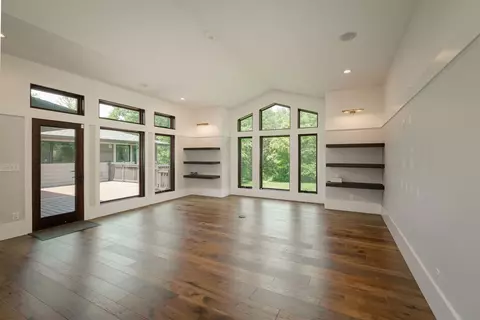 Living - 40 Sunset Rd, Bloomington, IL 61701 photo 1 of 3