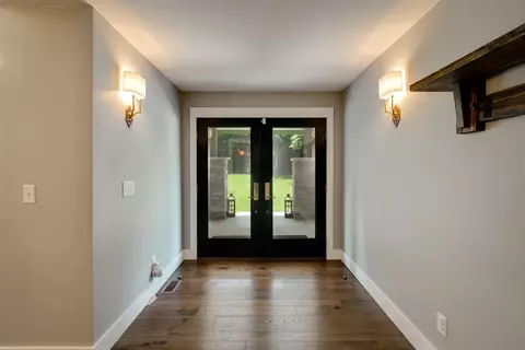 Entry Way - 40 Sunset Rd, Bloomington, IL 61701 photo 14 of 14