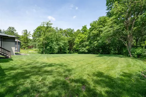 Exterior - 40 Sunset Rd, Bloomington, IL 61701 photo 15 of 19