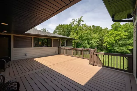 Exterior - 40 Sunset Rd, Bloomington, IL 61701 photo 6 of 19