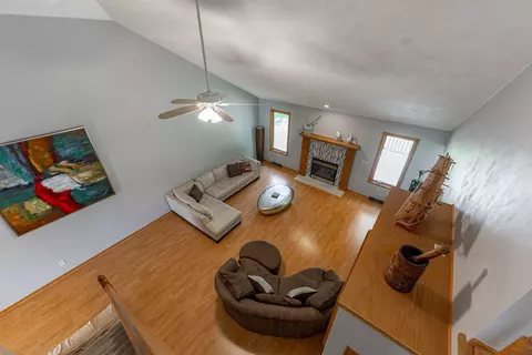5924 Wainwright Ct, Roscoe, IL 61073 photo 9