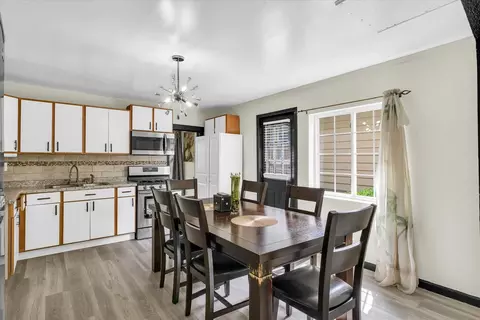 708 E Sangamon Ave, Rantoul, IL 61866 photo 9