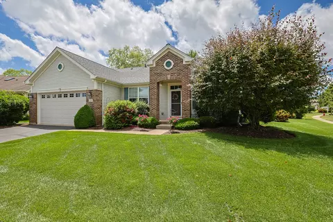 12899 Deermeadow Ln, Huntley, IL 60142