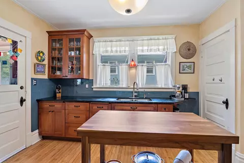 282 Hamilton Ave, Elgin, IL 60123 photo 11