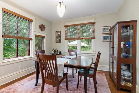 282 Hamilton Ave, Elgin, IL 60123 photo 9