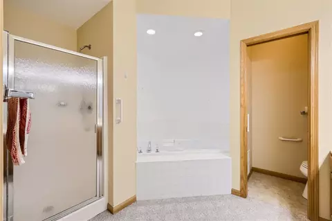 2032 Jeffrey Ct, Elgin, IL 60123 photo 12