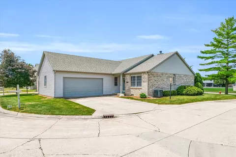 1315 Quail Run Dr #0, Savoy, IL 61874