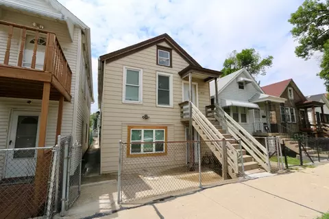 3832 S Wood St, Chicago, IL 60609