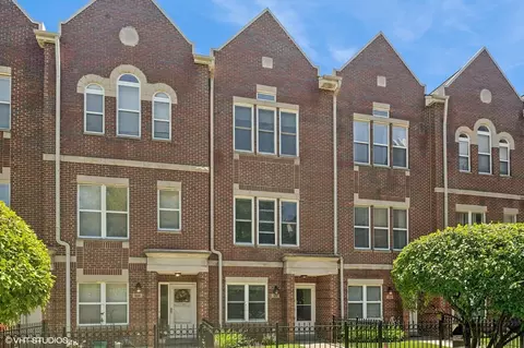 5210 S Berkeley Ave, Chicago, IL 60615