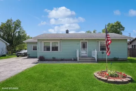 8732 S Meade Ave, Oak Lawn, IL 60453