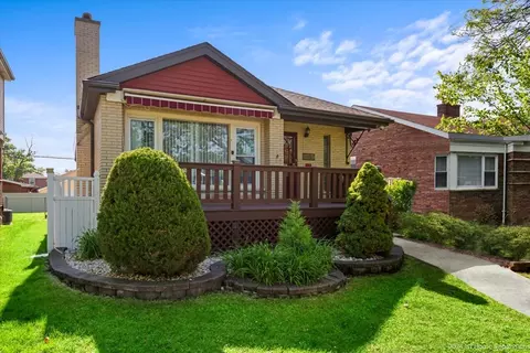 11807 S Maplewood Ave, Chicago, IL 60655