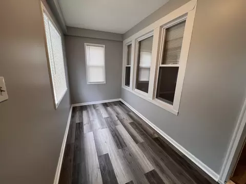 1125 E 90th St, Chicago, IL 60619 photo 2