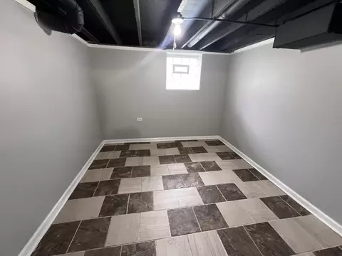 1125 E 90th St, Chicago, IL 60619 photo 17