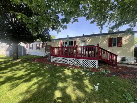 34 Aspen St, Minooka, IL 60447